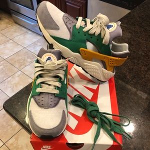 Men’s Nike Air Huarache Run SE